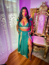 Load image into Gallery viewer, Silver Dreams Goddess Set (PLUS SIZE)
