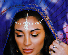 Load image into Gallery viewer, Namaslay Diamond Princess Tiara

